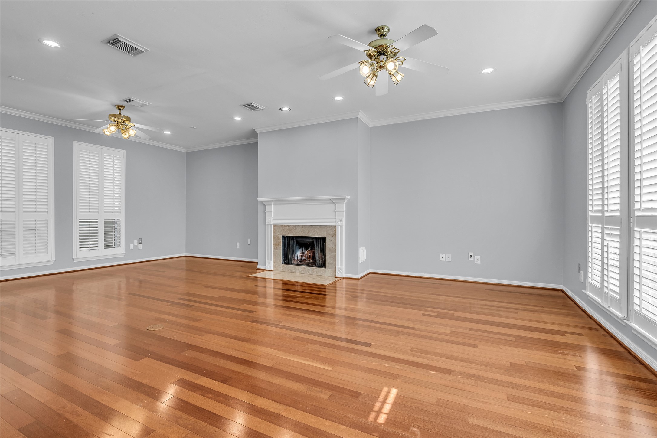 1417 W Webster Street Property Photo 10