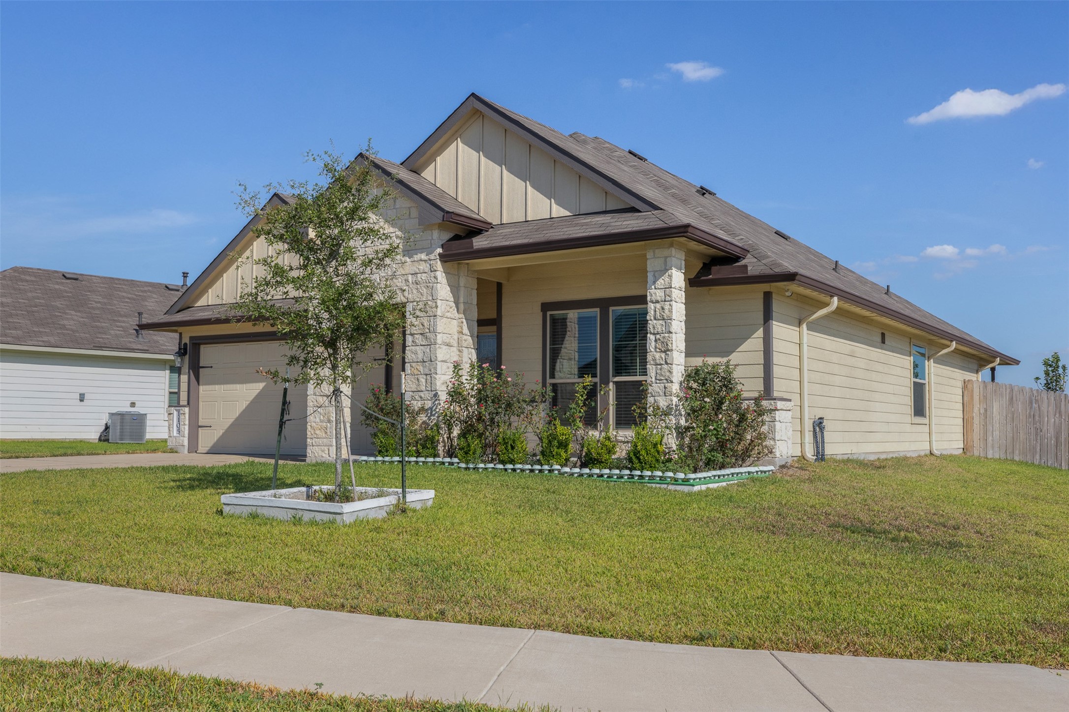 1105 Davy Street Property Photo 2
