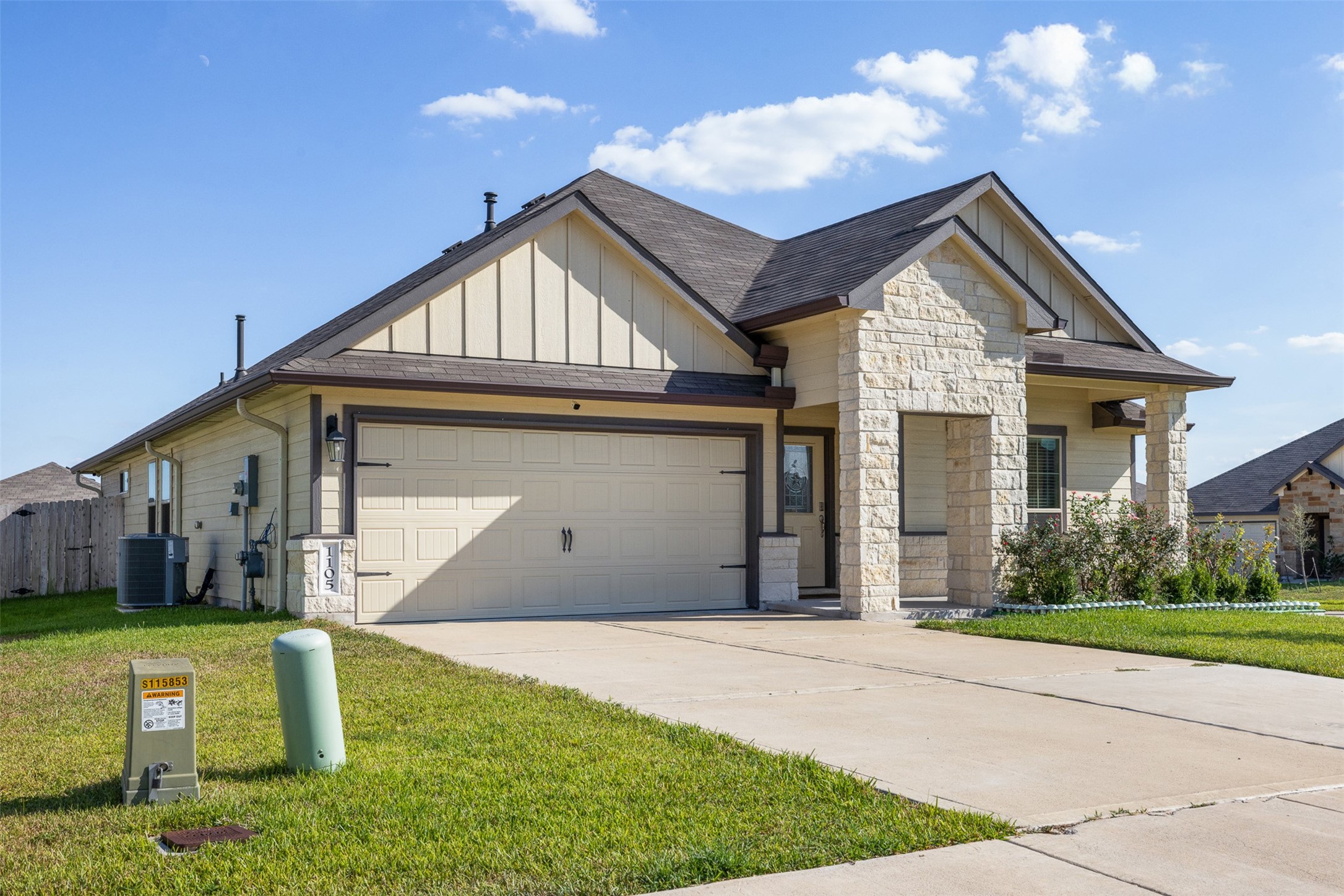 1105 Davy Street Property Photo 3