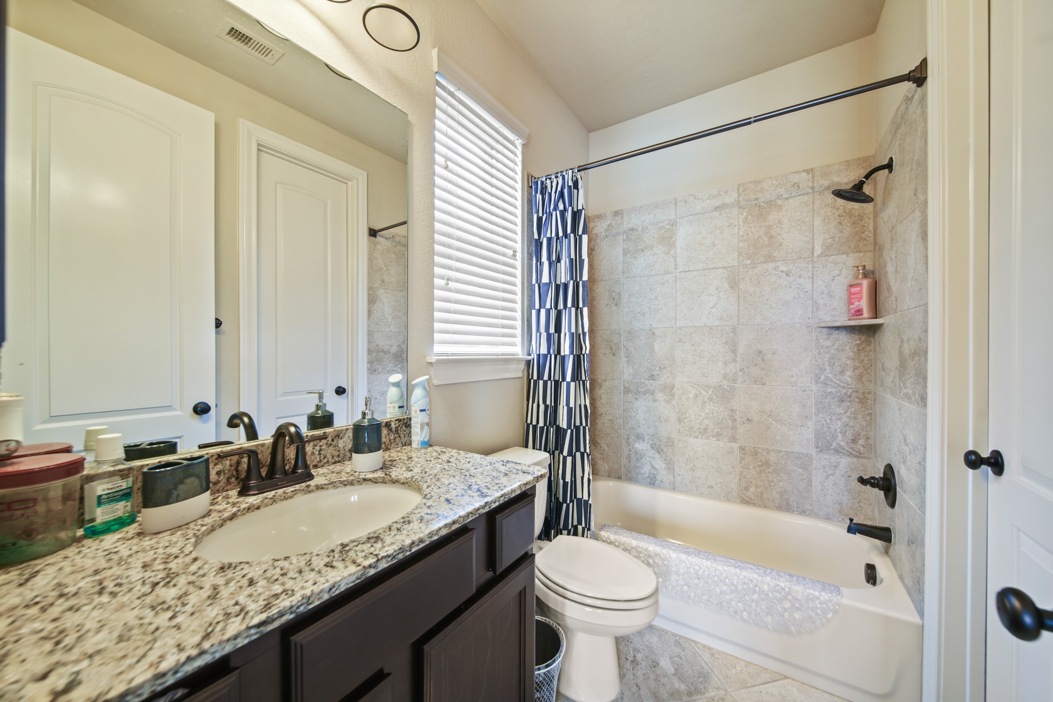 2523 Crossvine Drive Property Photo 25
