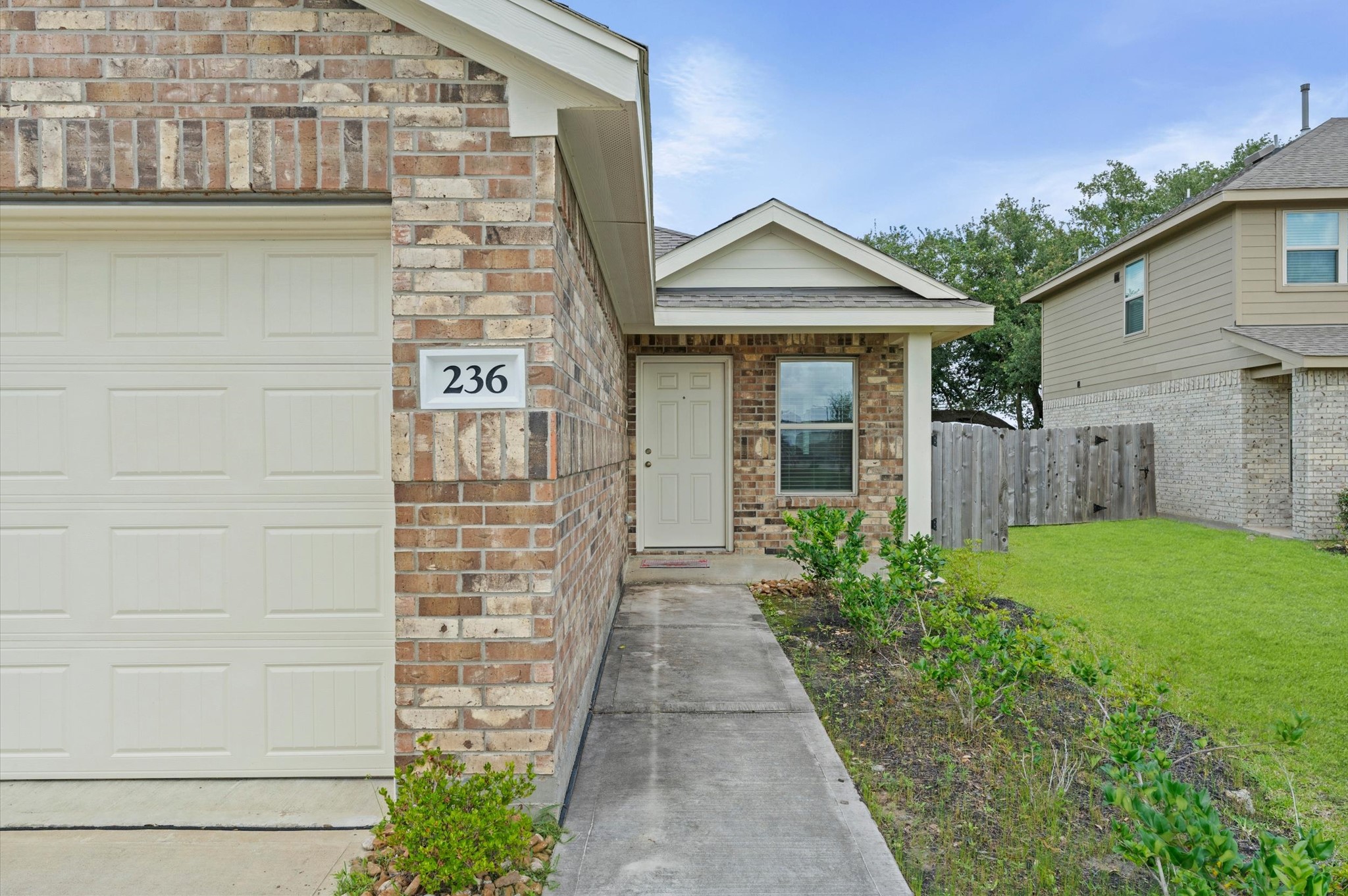 236 Bennett Loop Property Photo 4