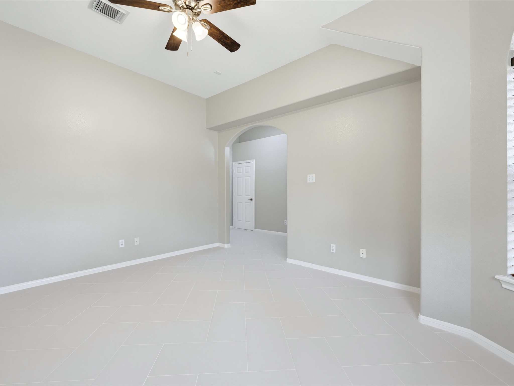 4619 Schiller Park Lane Property Photo 16