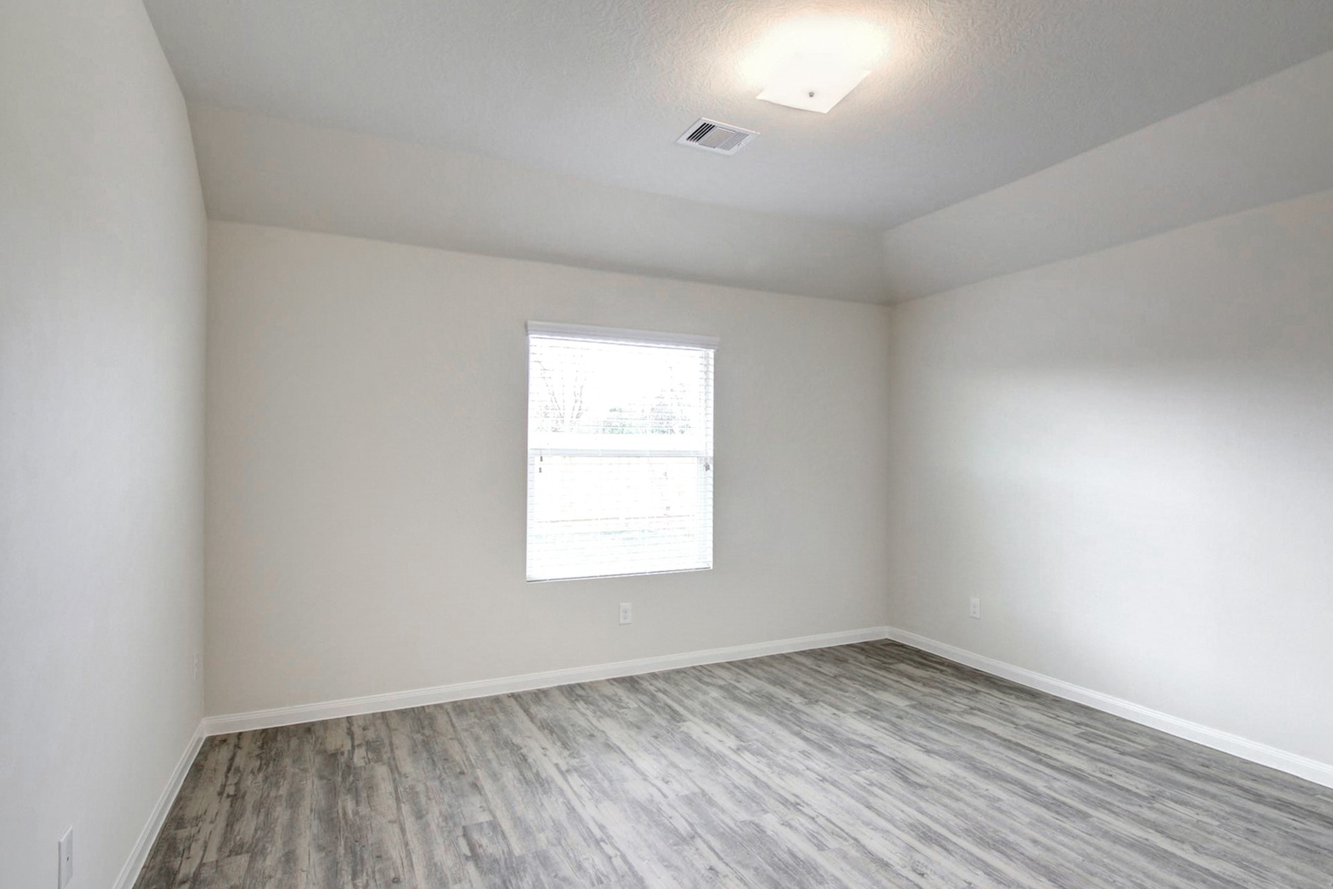 12418 Early Morning Property Photo 8