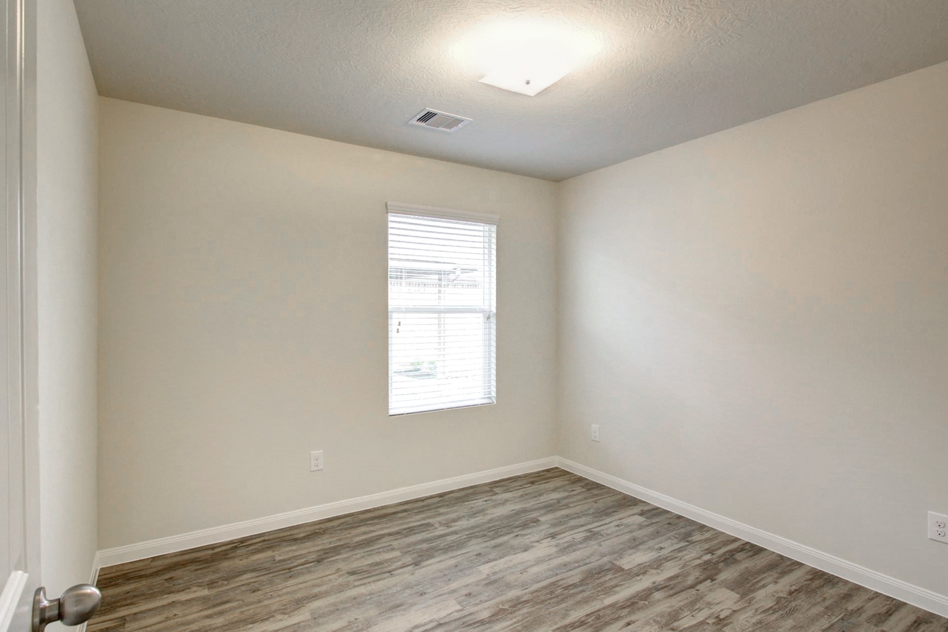 12418 Early Morning Property Photo 10