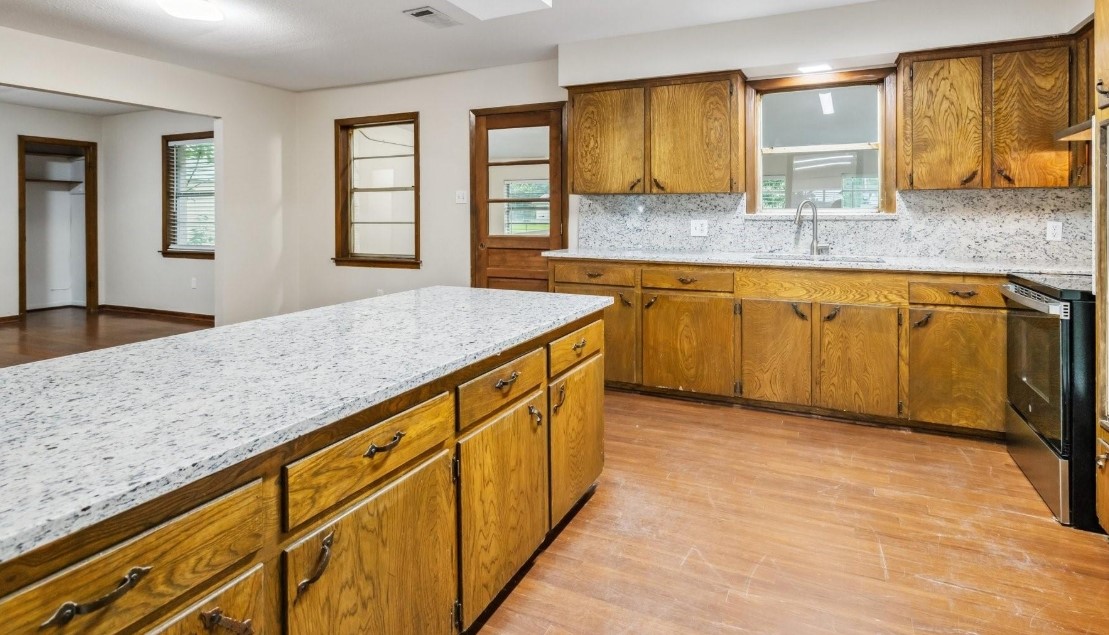 20631 Nannette Lane Property Photo 10