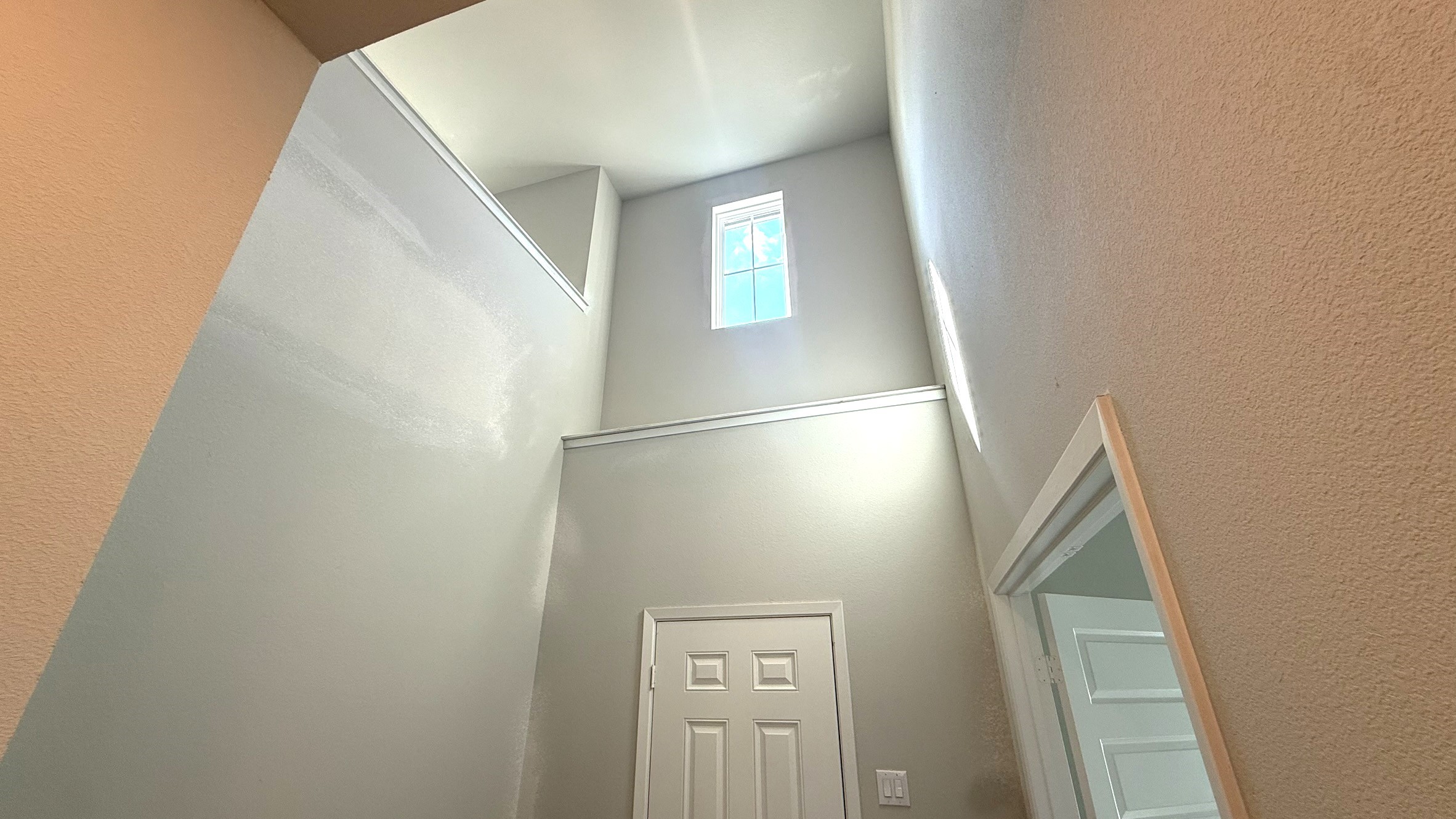 19226 Trinity Terrace Lane Property Photo 4