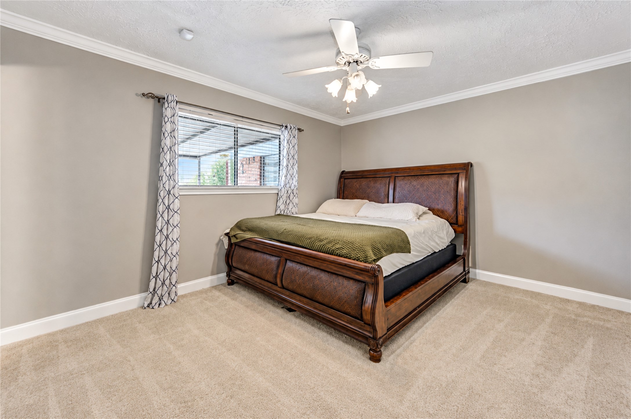 11323 Sagetrail Drive Property Photo 21