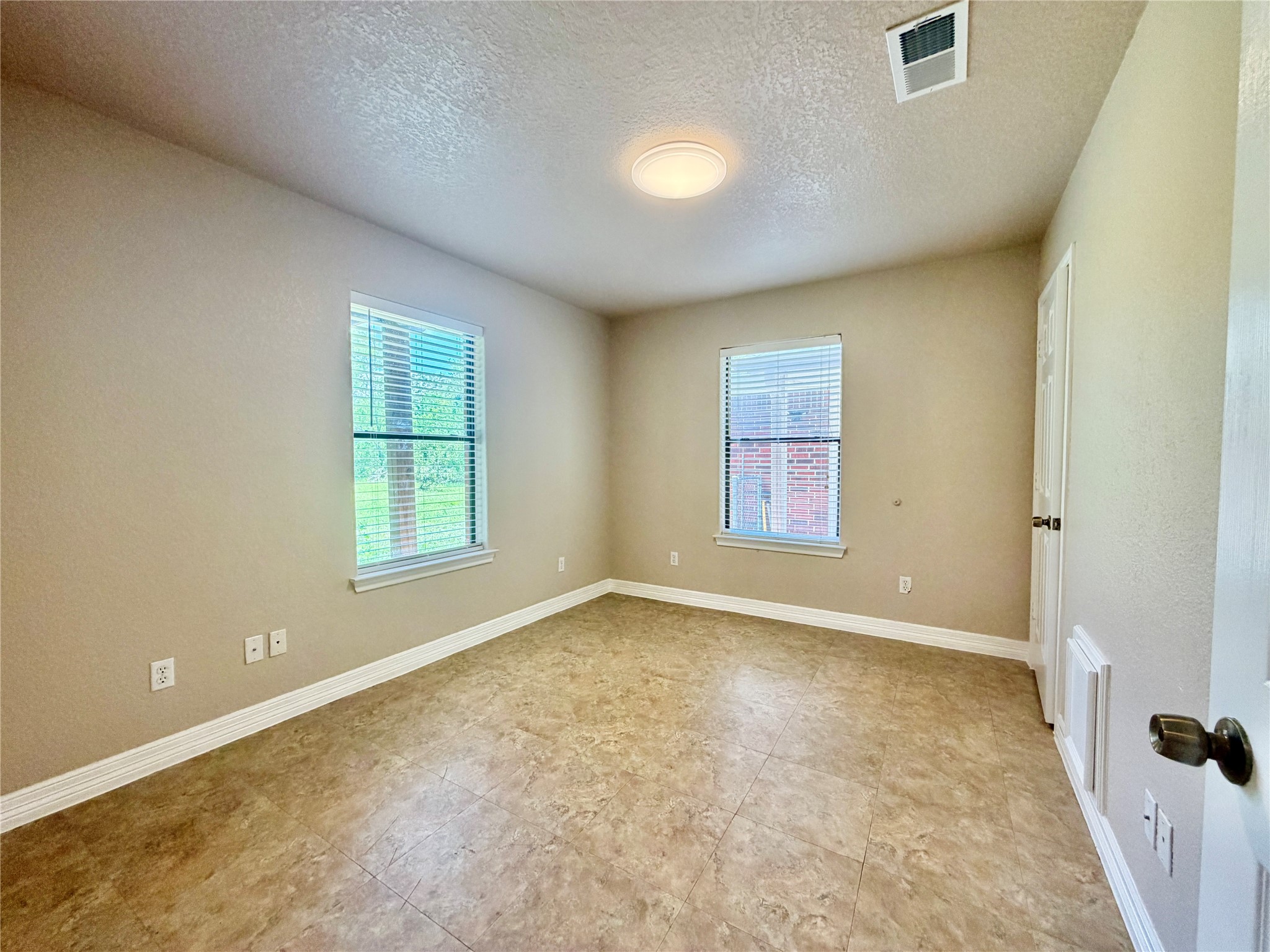 3121 Fm 646 Road N Property Photo 17