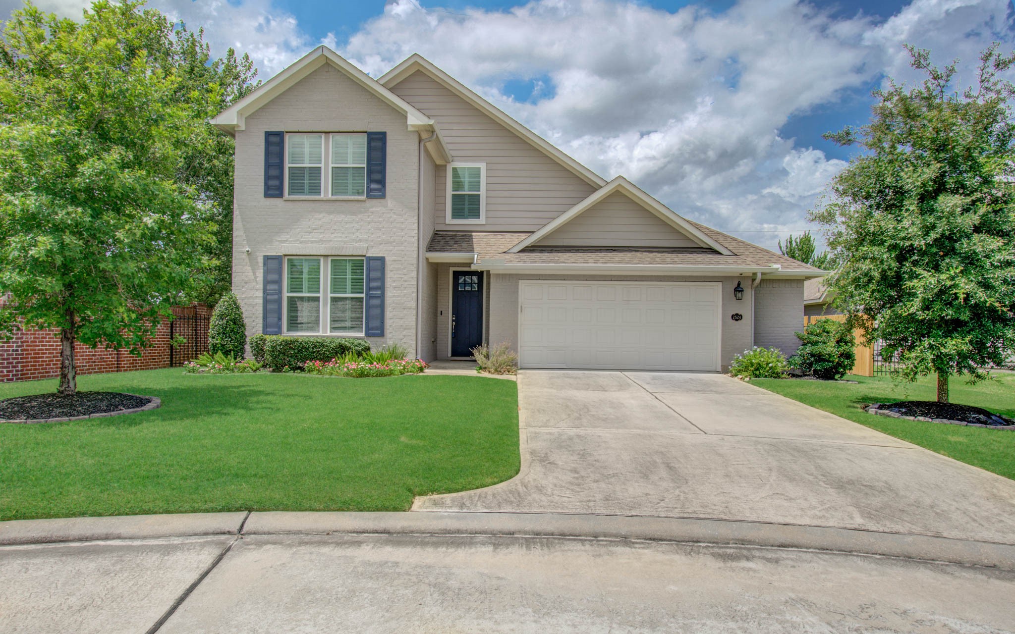2524 Hagerman Court Property Photo 2