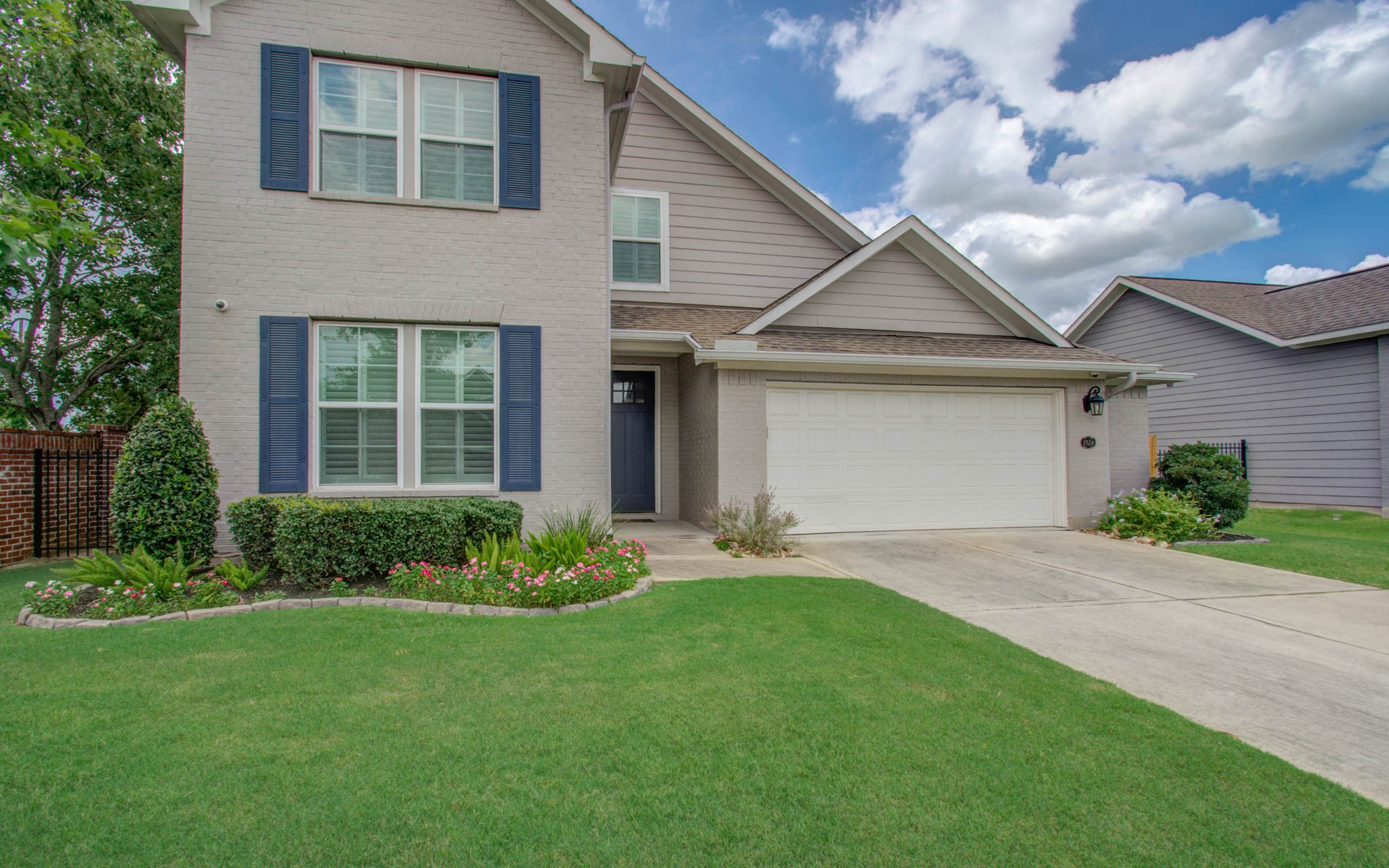 2524 Hagerman Court Property Photo 4