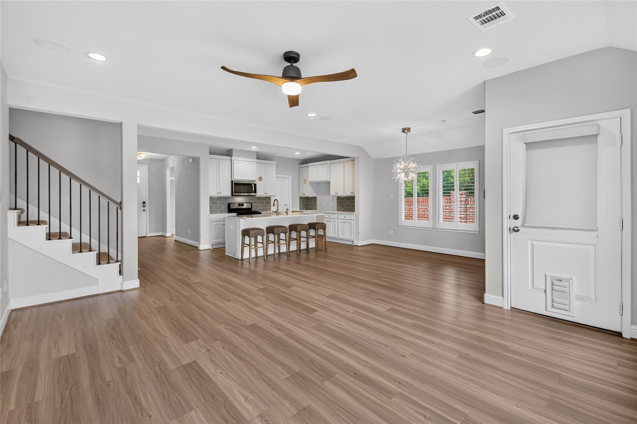 2524 Hagerman Court Property Photo 17