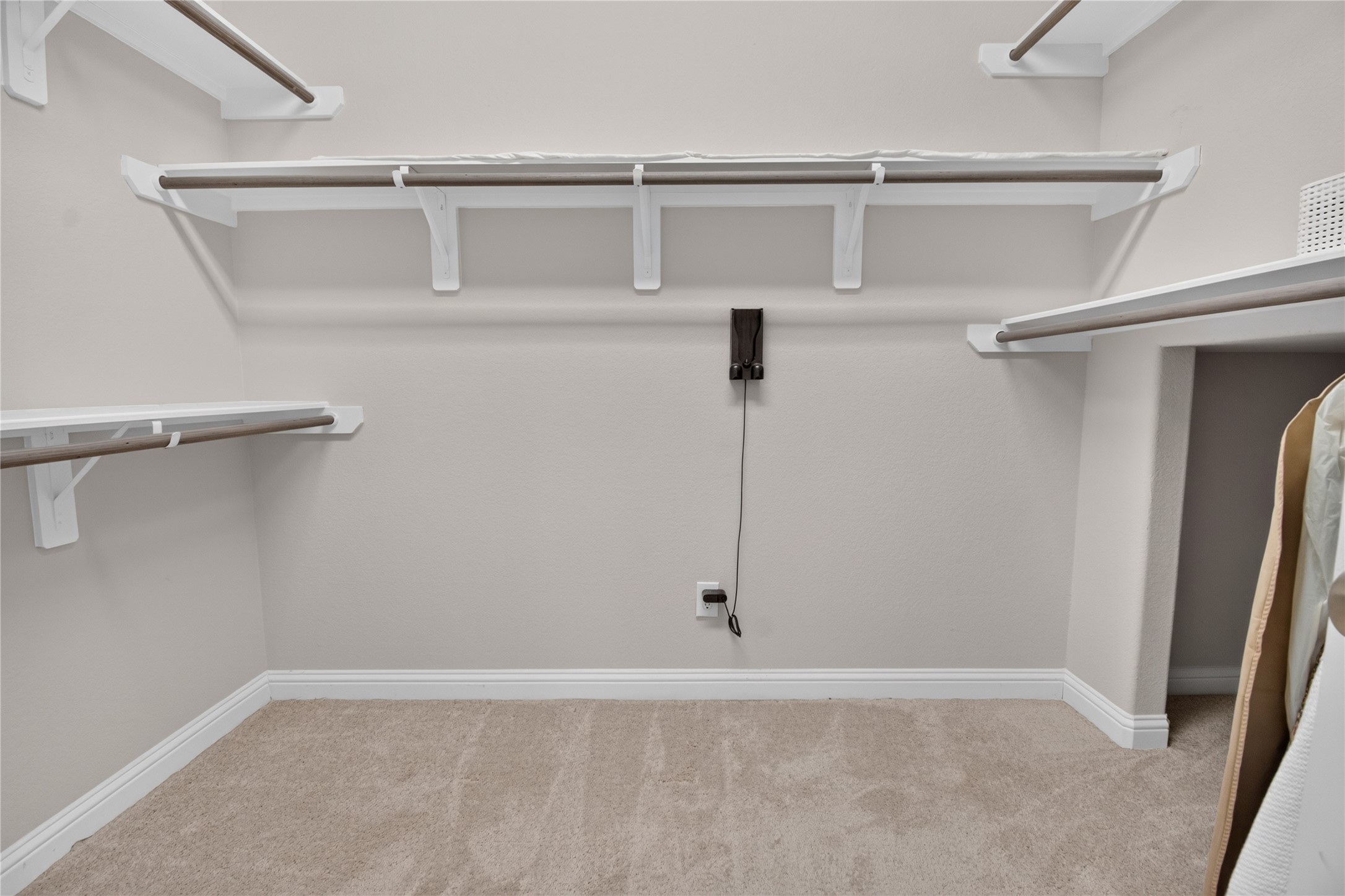 2524 Hagerman Court Property Photo 33