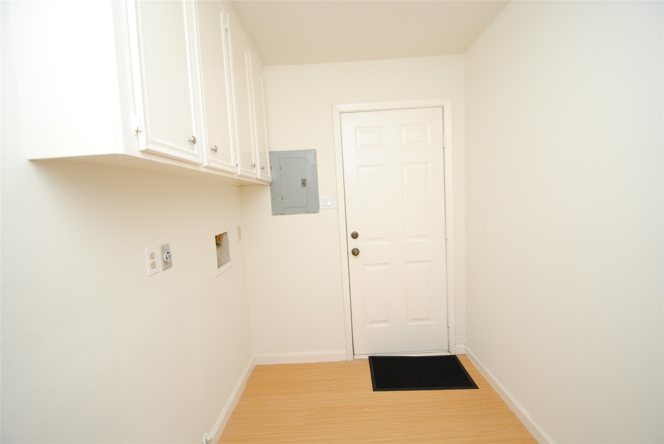 6103 Portal Drive Property Photo 10