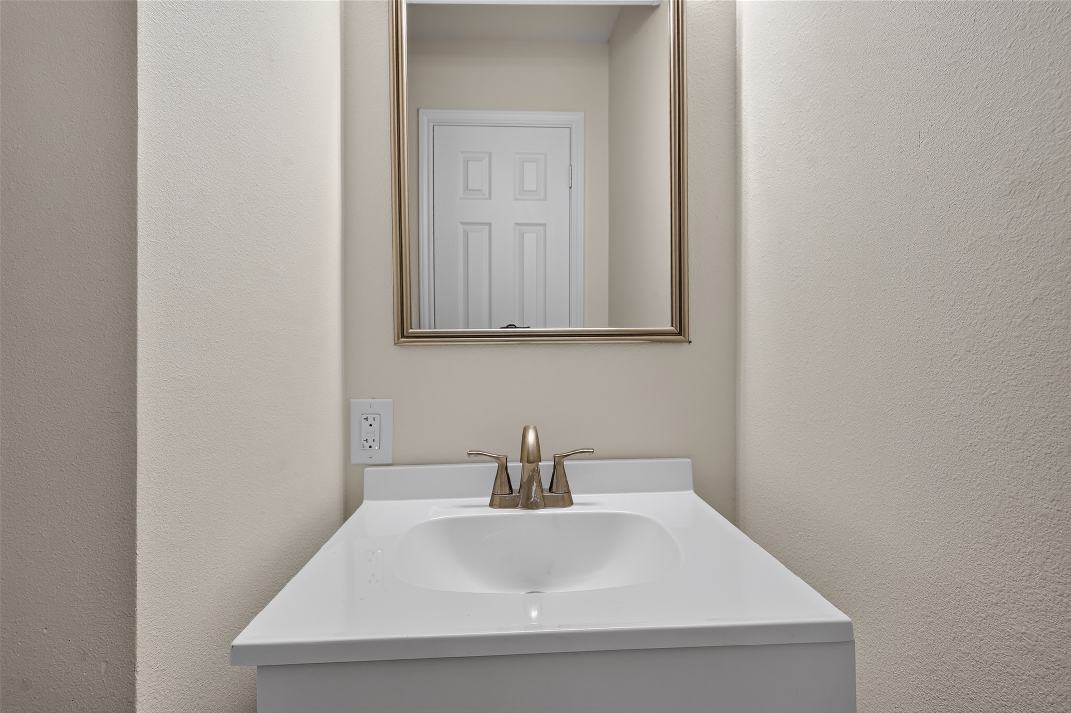 1221 Cedar Post Lane 2a Property Photo 8