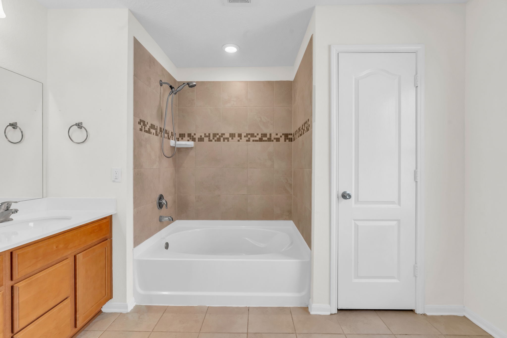 11918 Sabine Woods Trail Property Photo 39