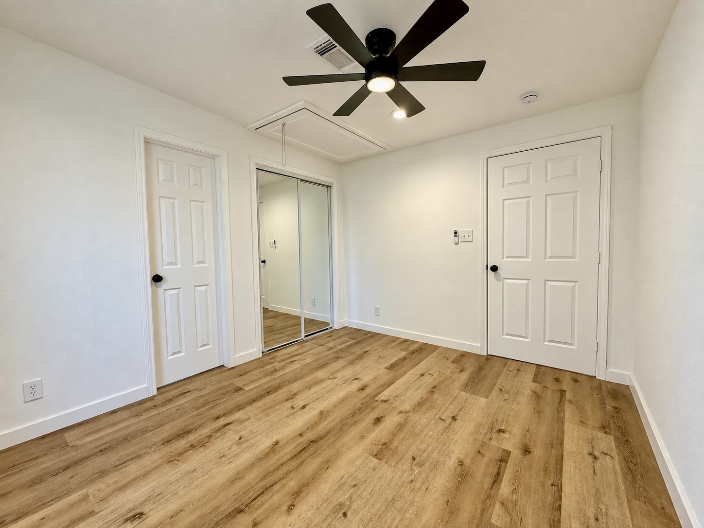925 Joseph Street Property Photo 5