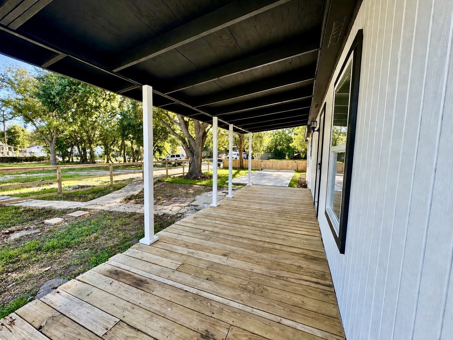 925 Joseph Street Property Photo 9