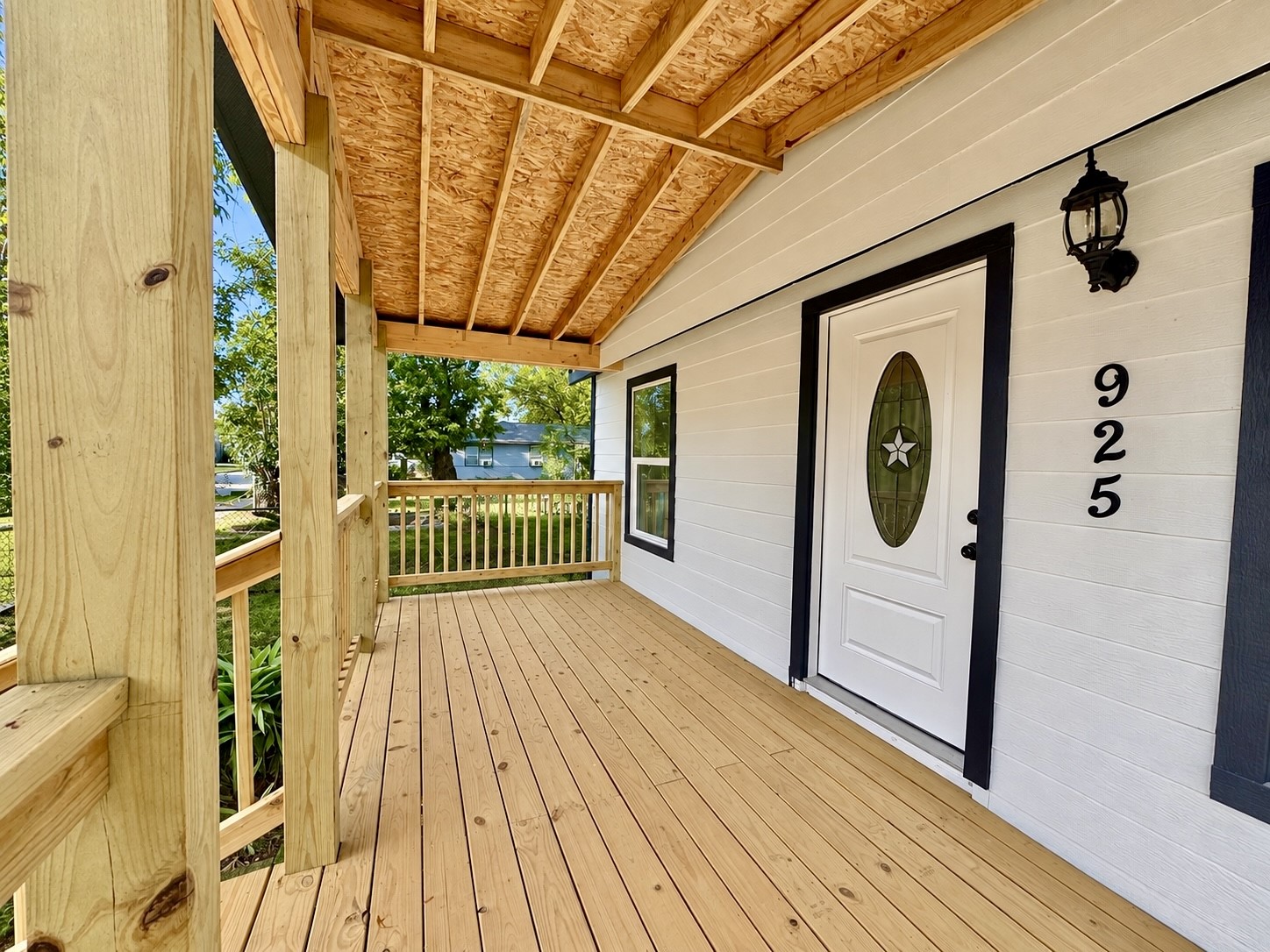 925 Joseph Street Property Photo 10
