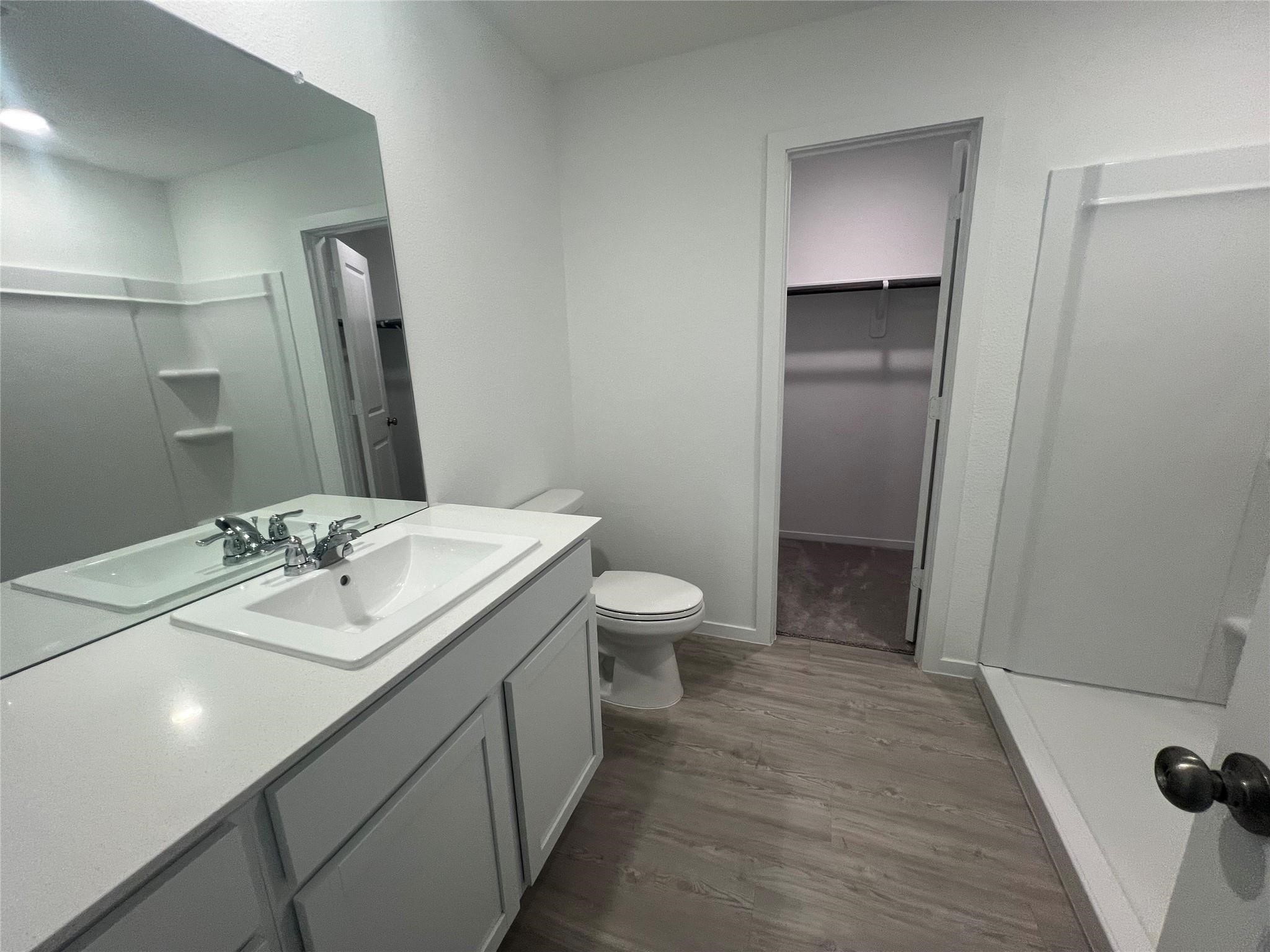 10418 Rocky Trail Property Photo 7