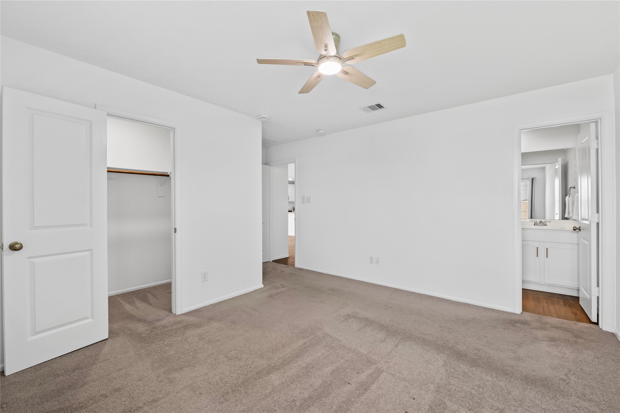 2805 Fountain Woods Drive Property Photo 35