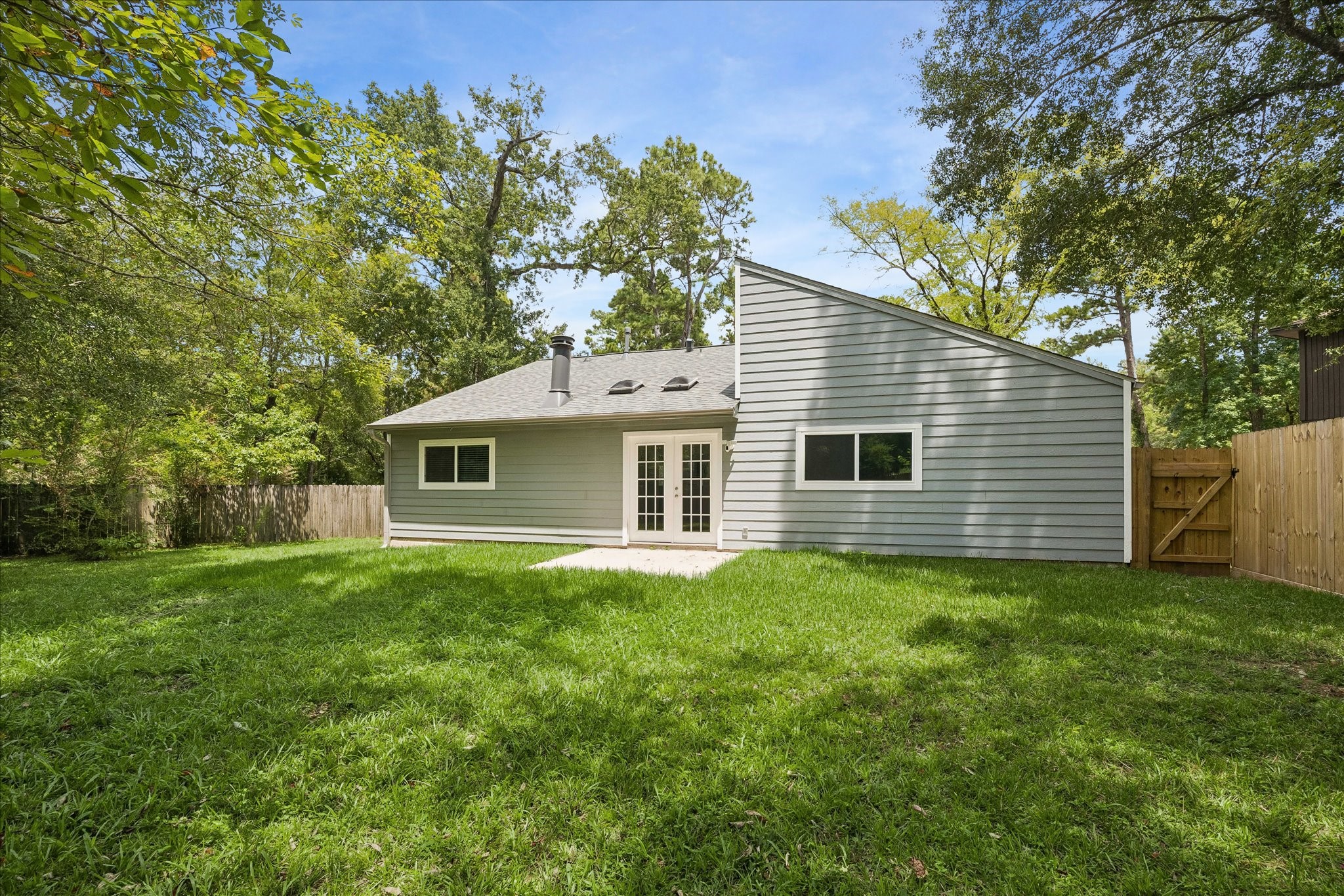 17 Oldstream Court Property Photo 5
