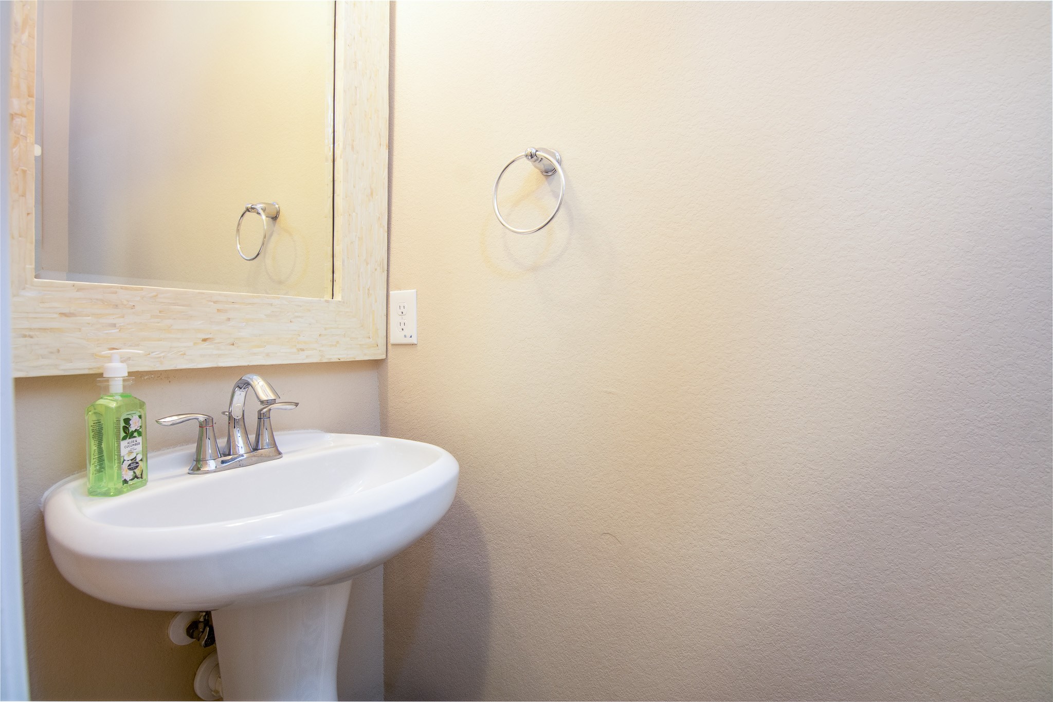 11 Cheswood Manor Property Photo 16
