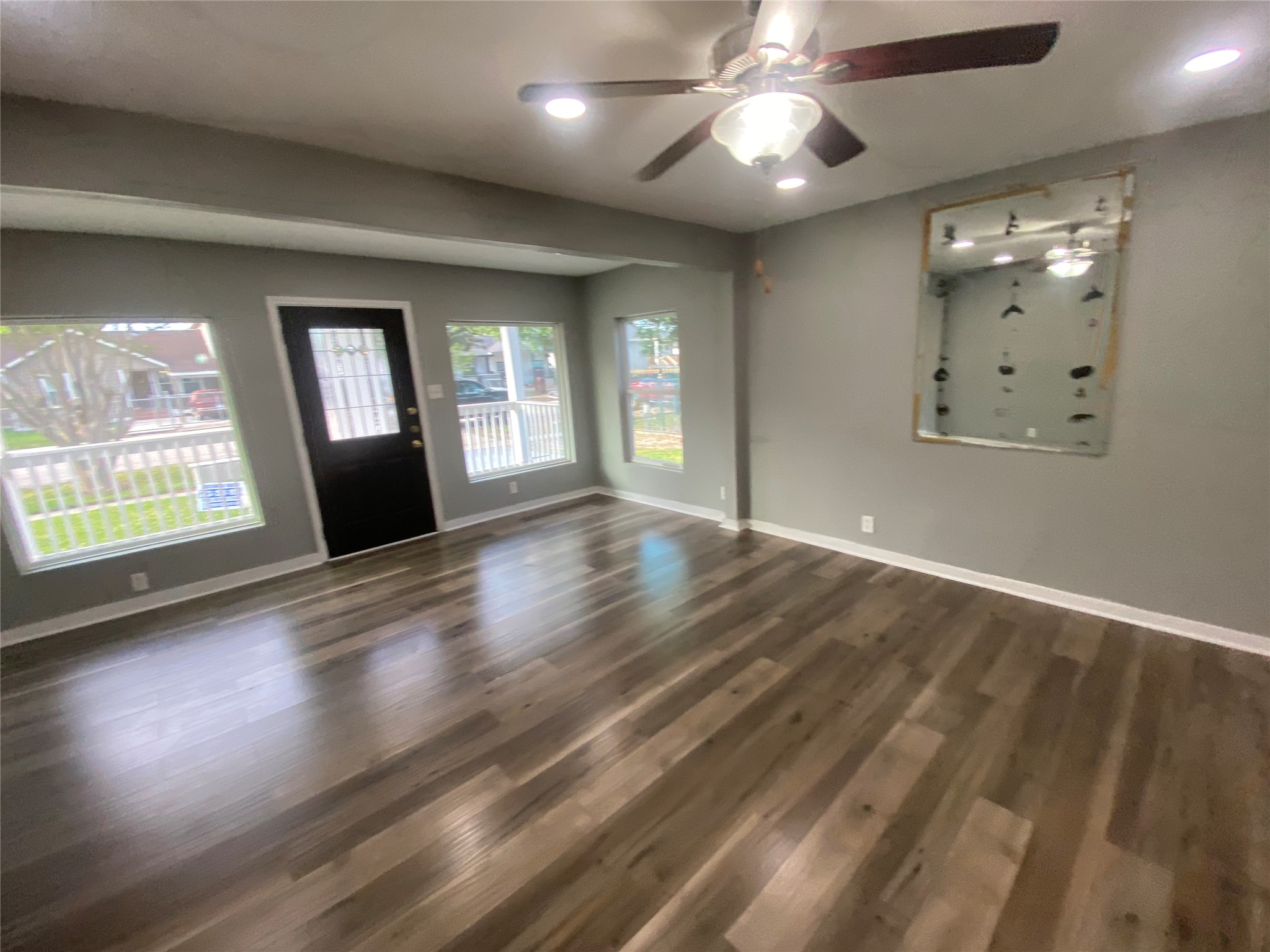 7619 Ilex Street Property Photo 3