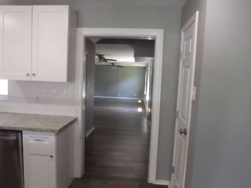 7619 Ilex Street Property Photo 8