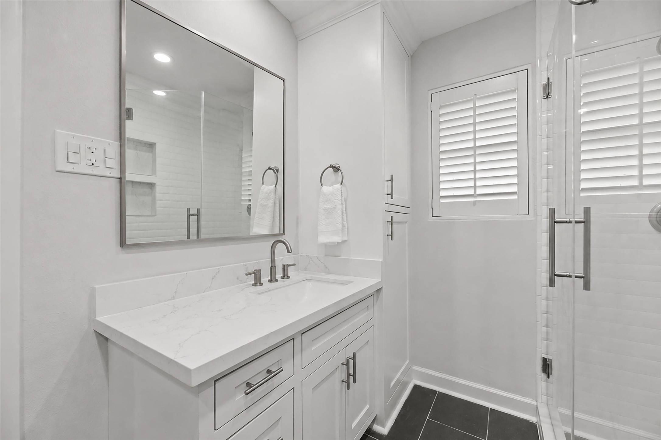 7211 Alderney Drive Property Photo 14