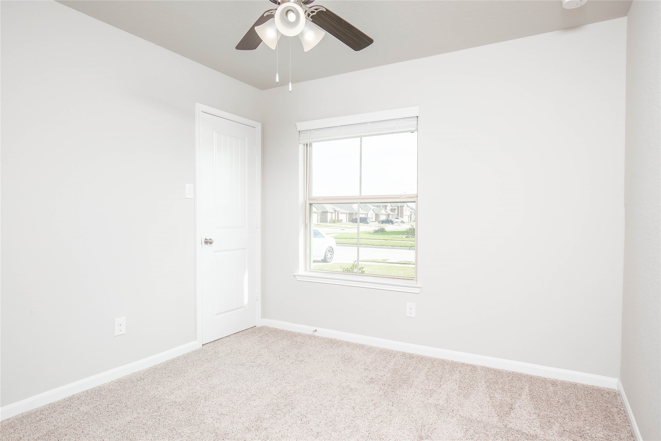 3206 Zephyr Park Lane Property Photo 7