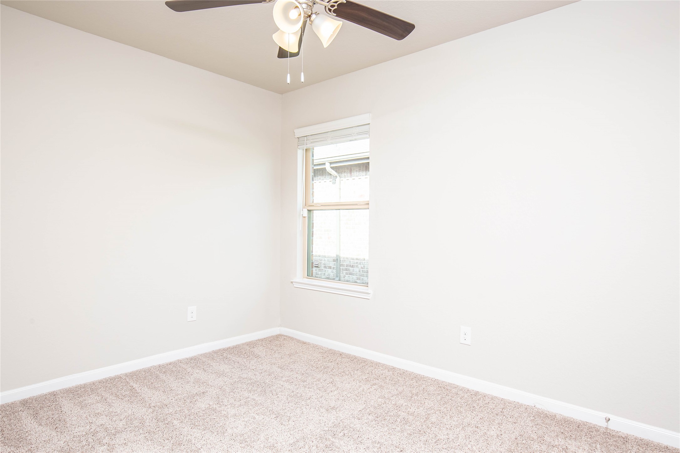 3206 Zephyr Park Lane Property Photo 8