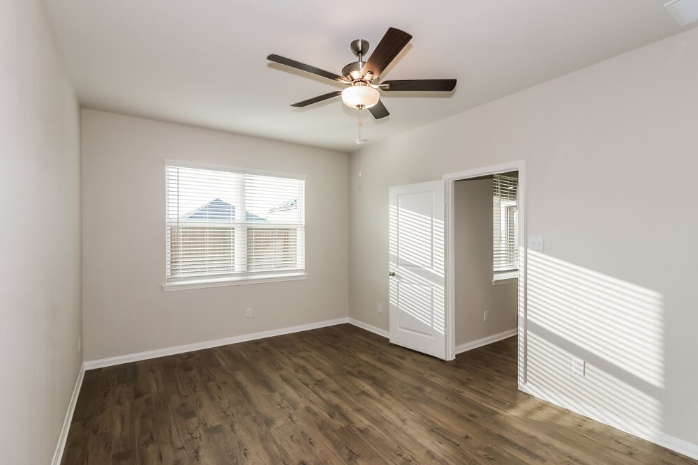 7606 Tipton Meadow Way Property Photo 8