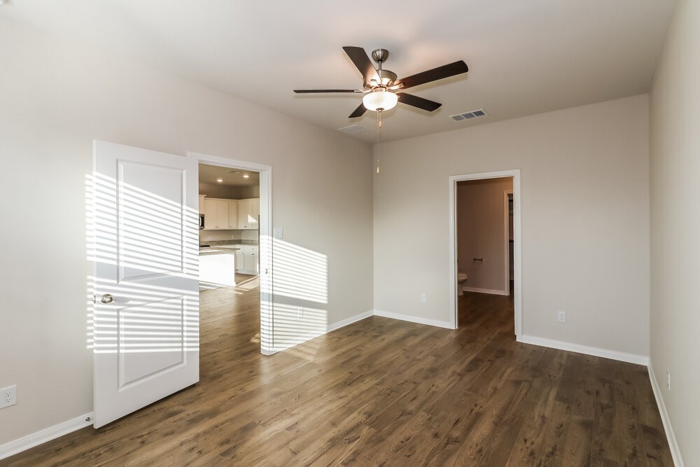 7606 Tipton Meadow Way Property Photo 9