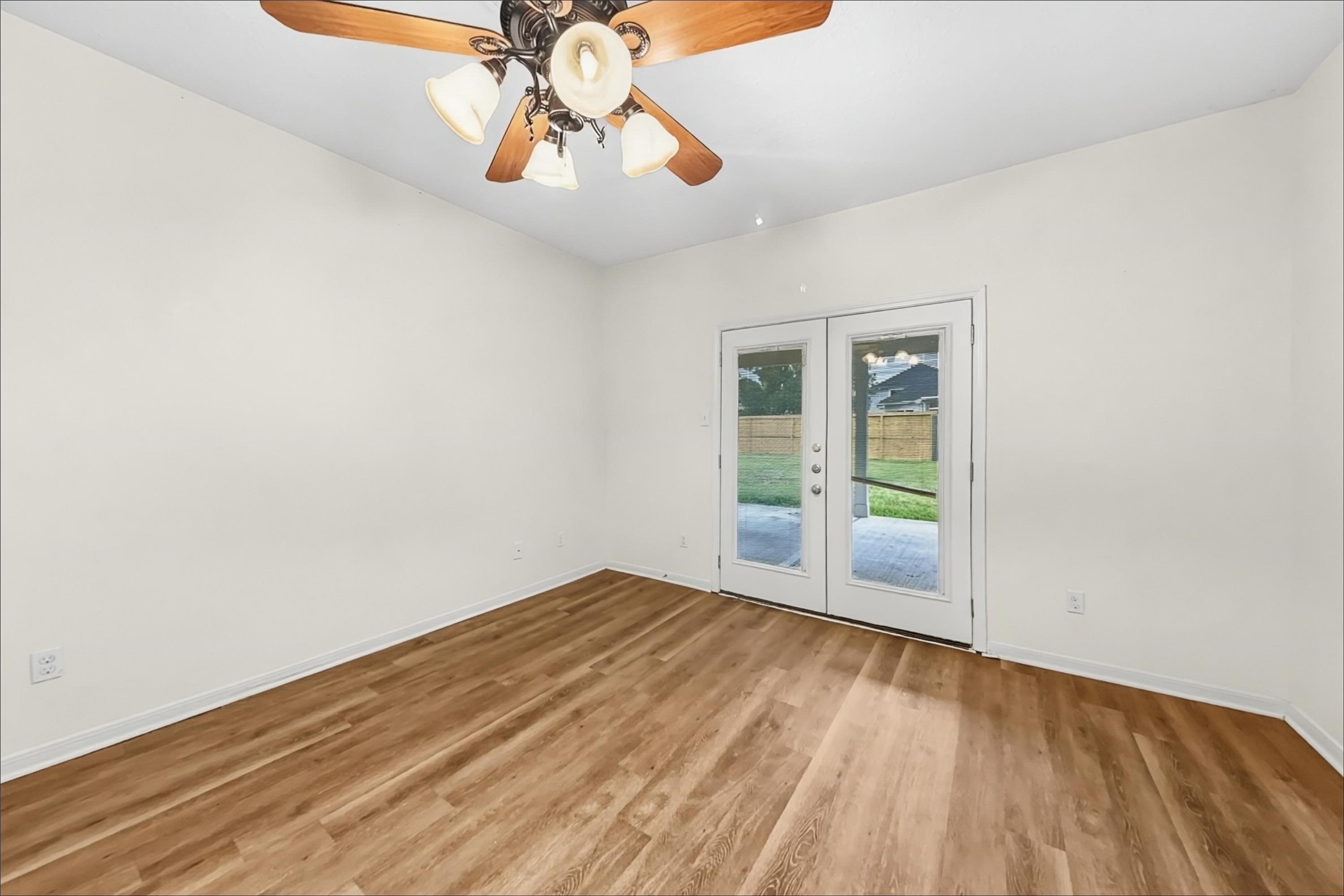 10917 Spruce Drive S Property Photo 8