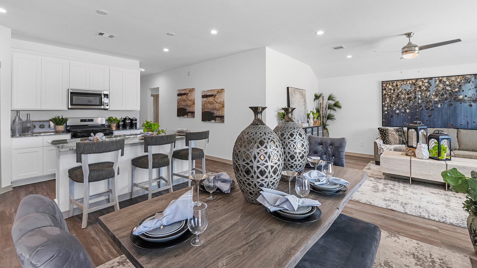 311 Robin Street Property Photo 4