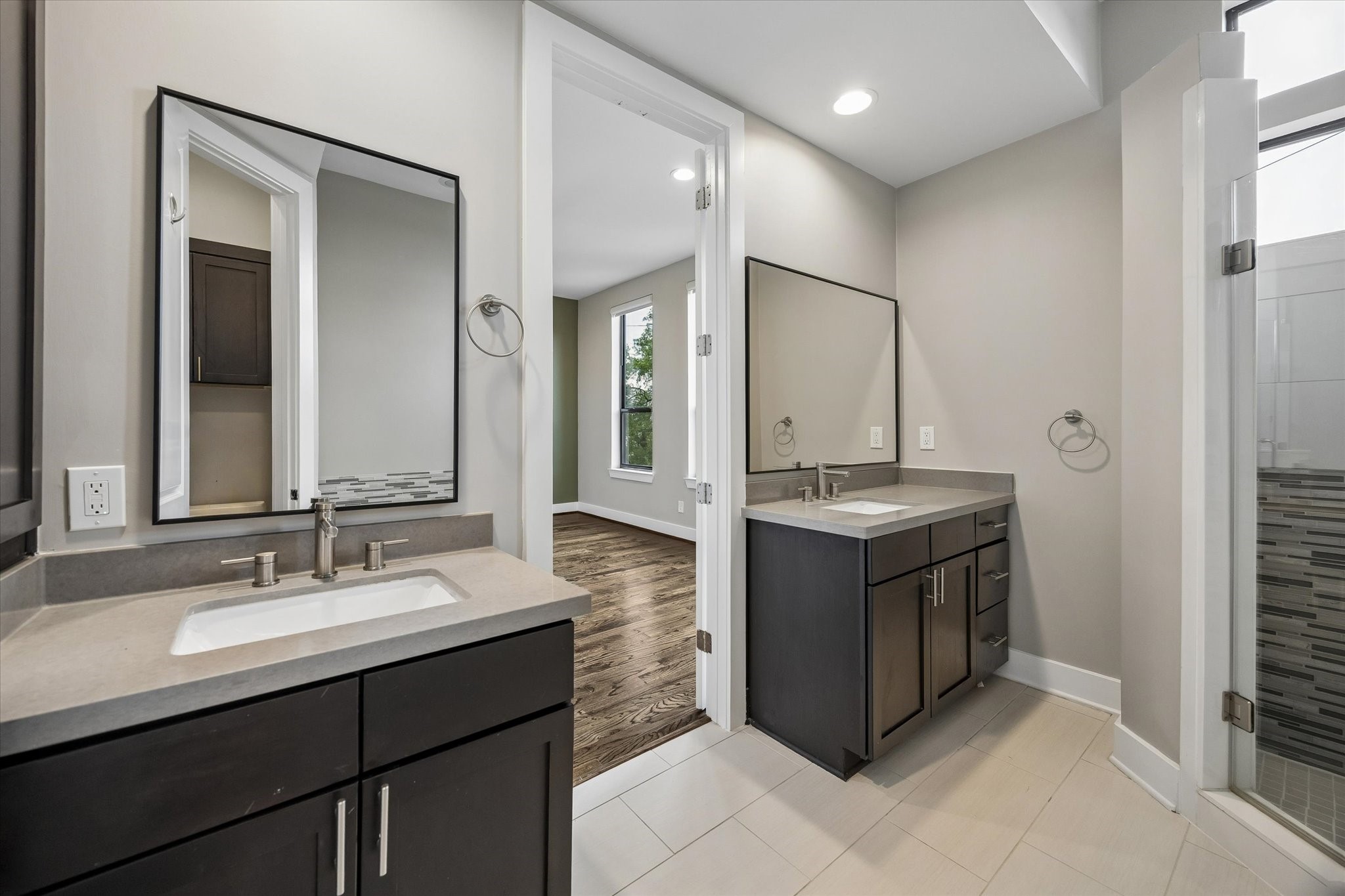 1805 Silver Street Property Photo 21