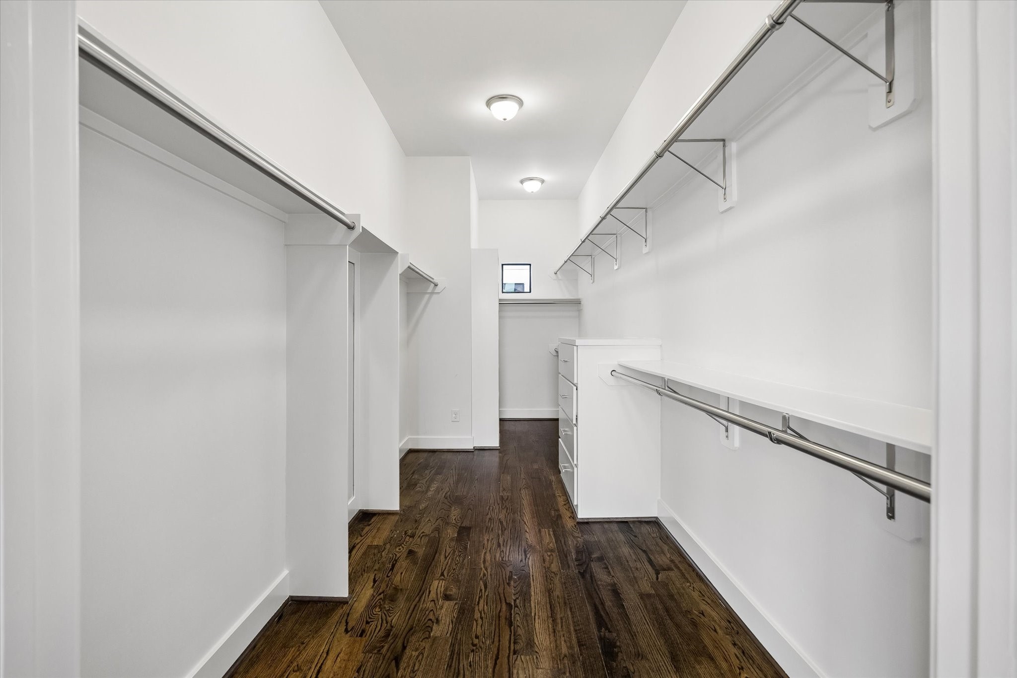 1805 Silver Street Property Photo 22