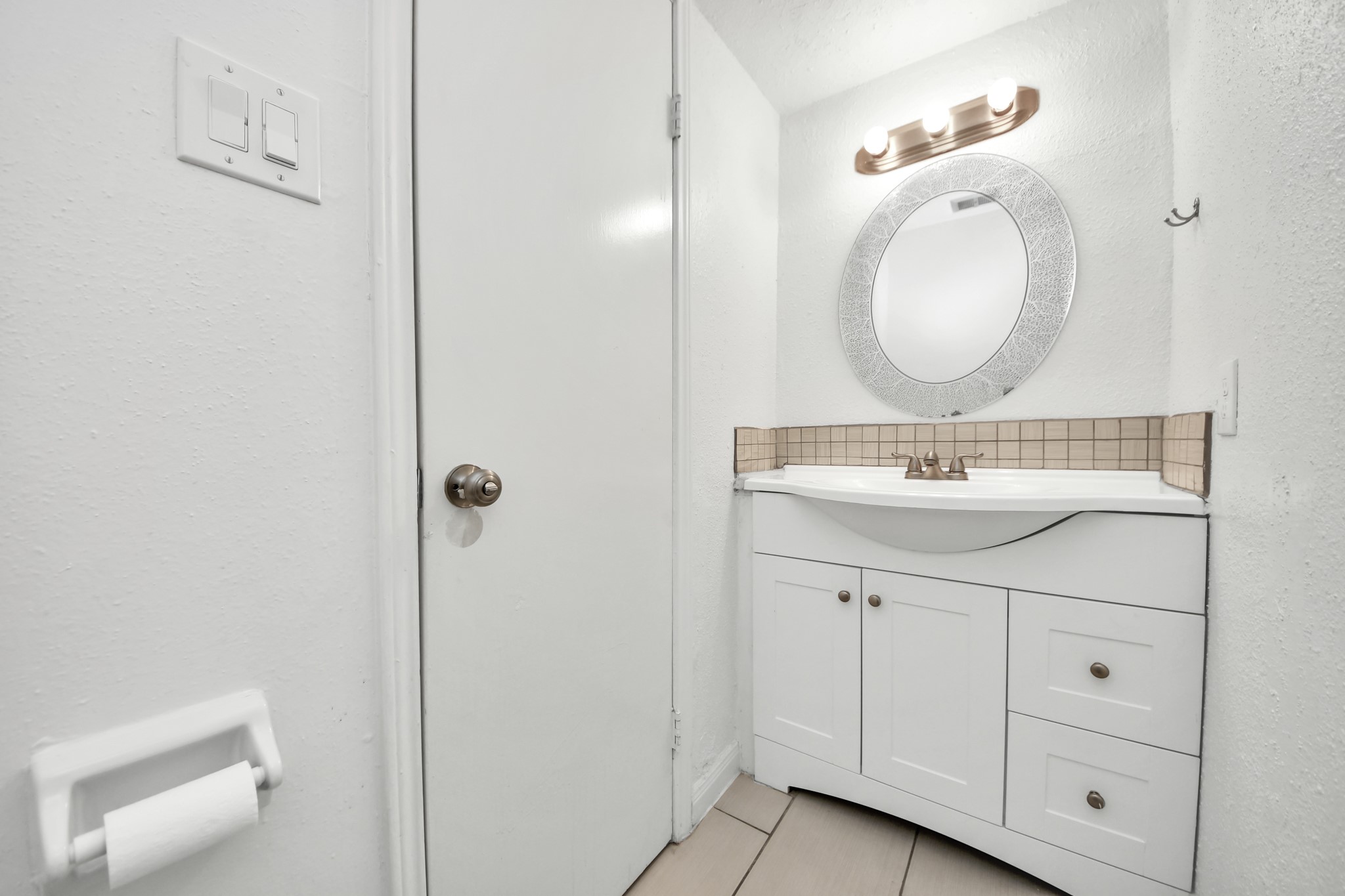 1701 Upland Drive 155 Property Photo 14