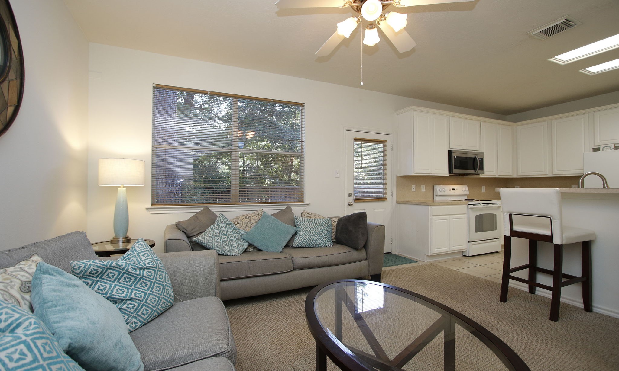 191 N Burberry Park Circle Property Photo 1