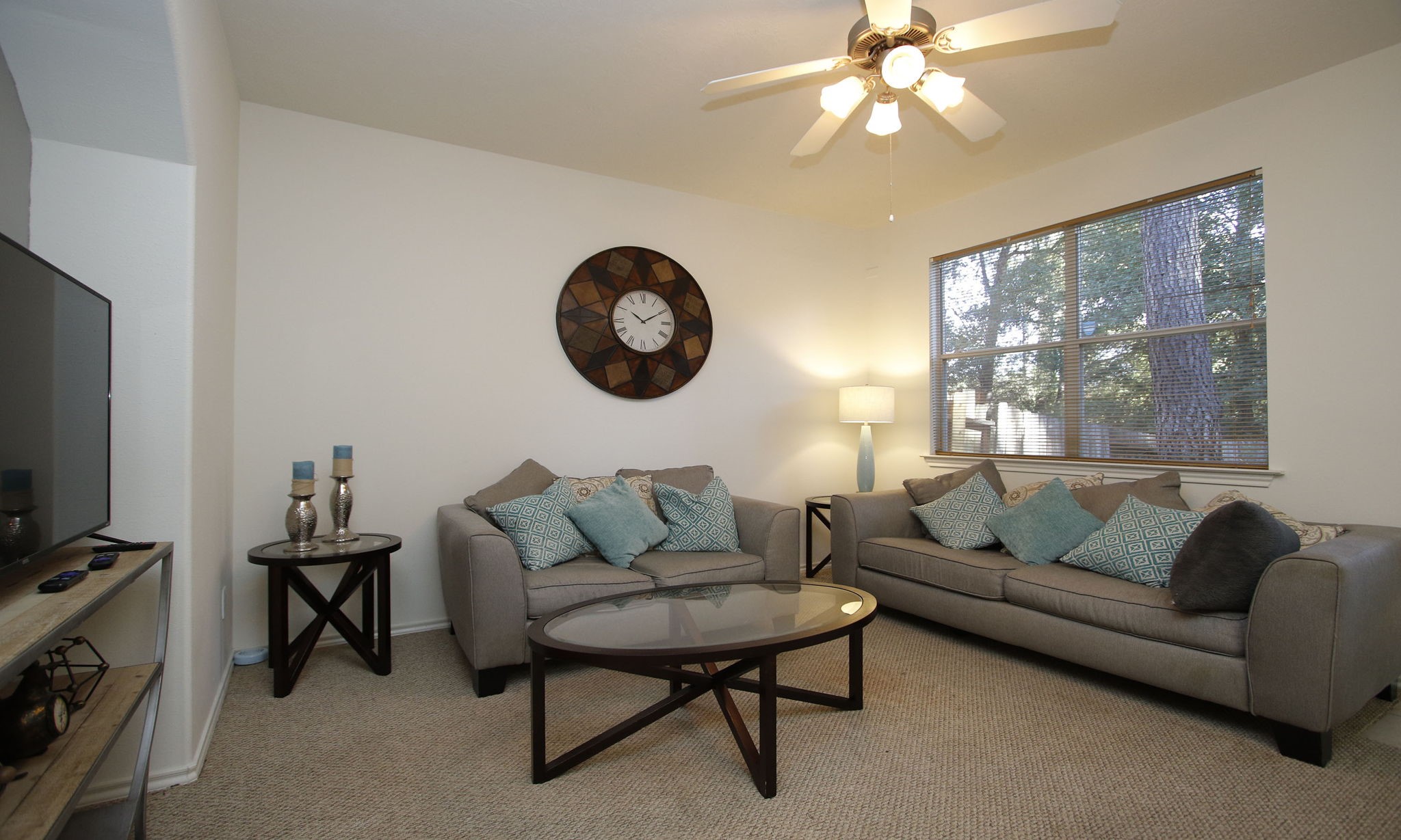 191 N Burberry Park Circle Property Photo 12