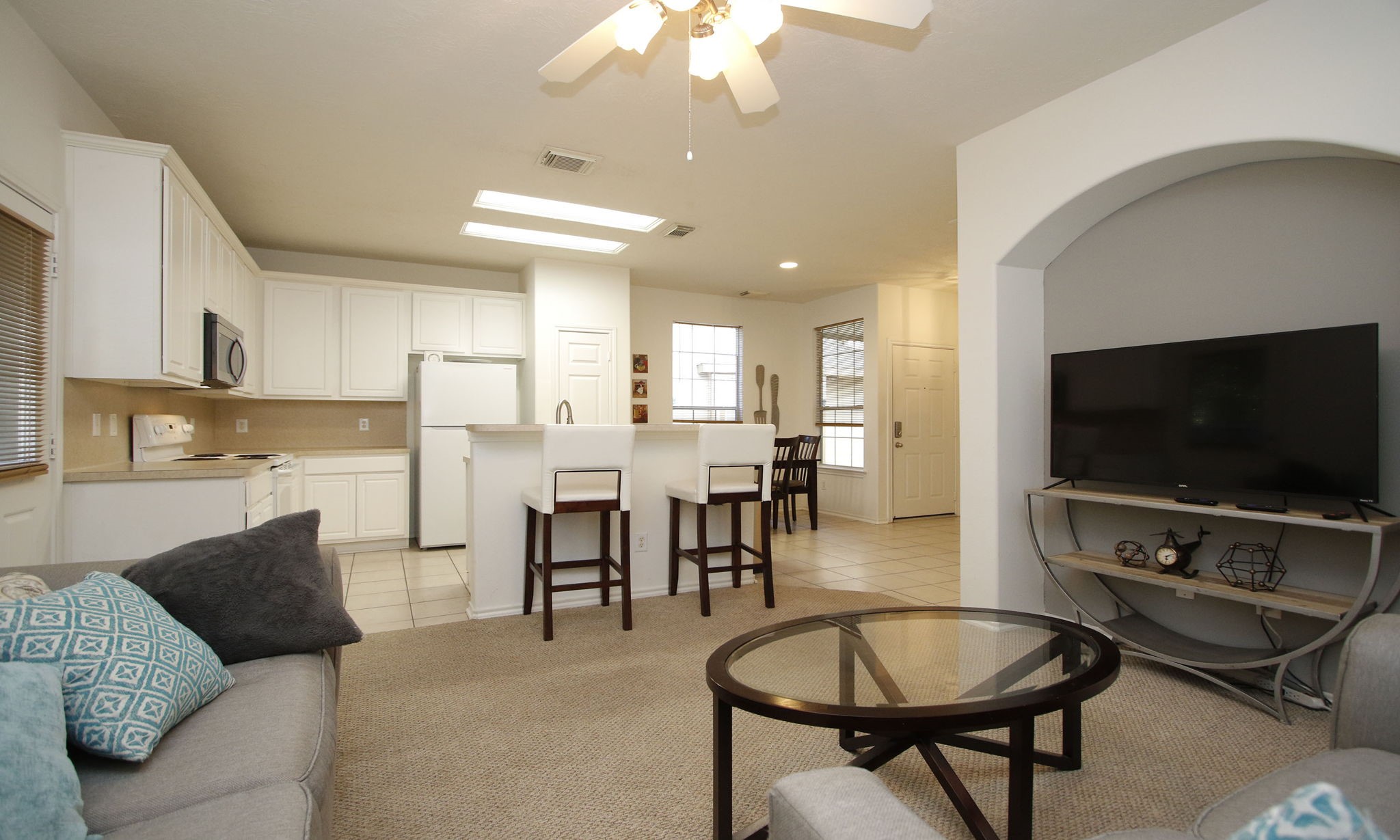 191 N Burberry Park Circle Property Photo 14