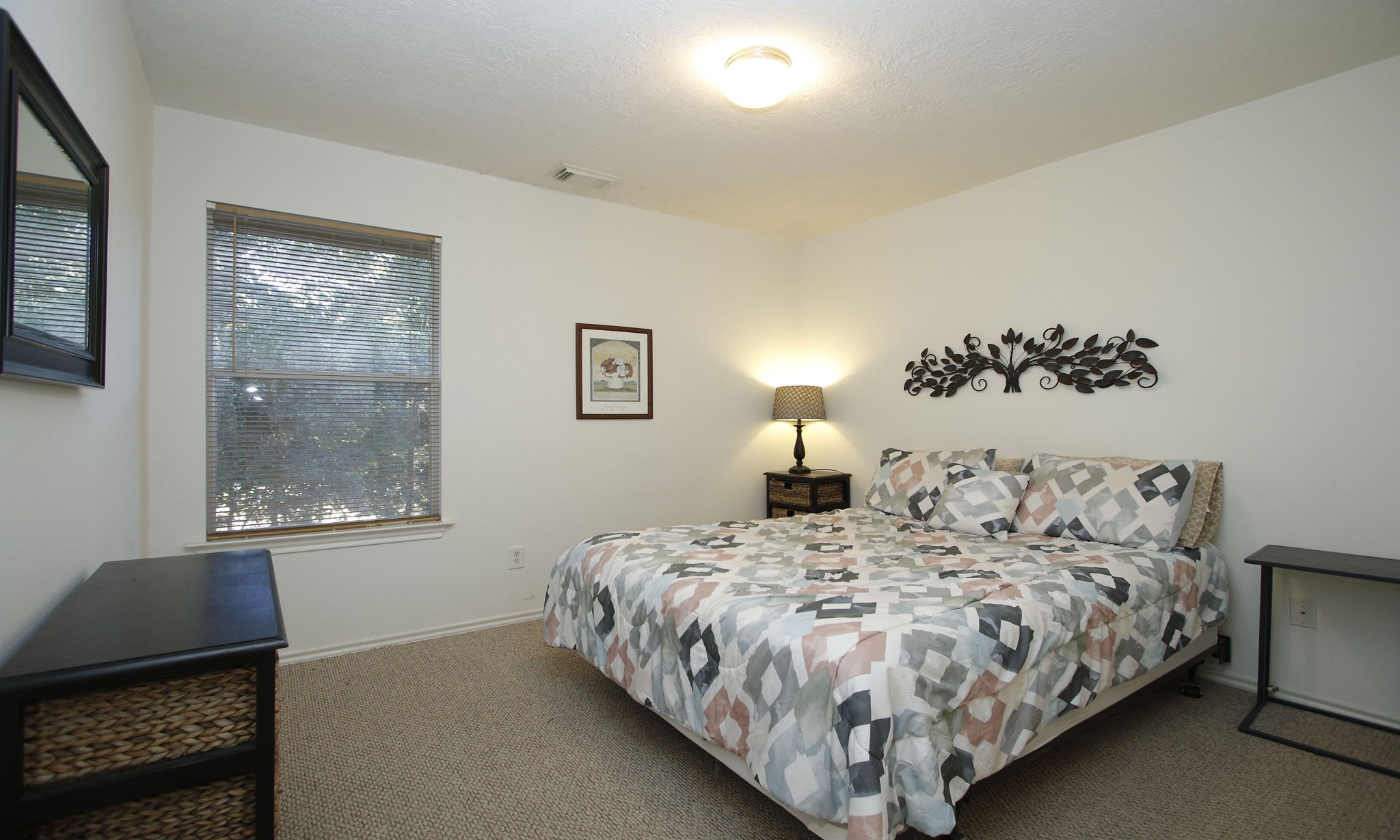 191 N Burberry Park Circle Property Photo 23