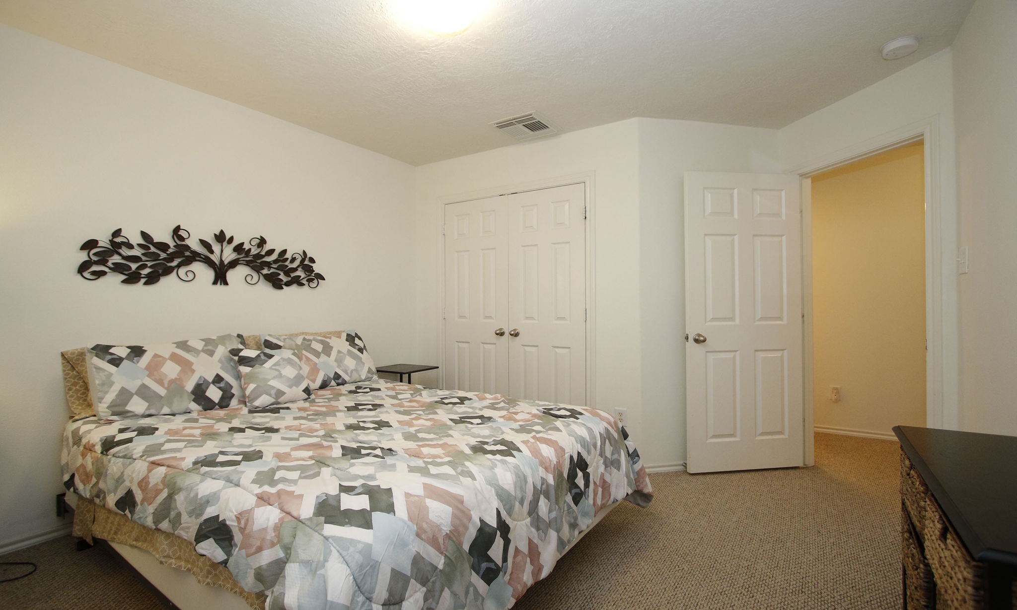 191 N Burberry Park Circle Property Photo 24