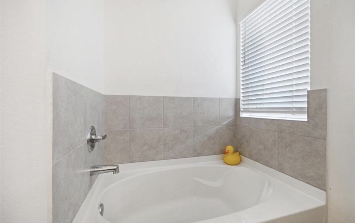 8711 Willet Street Property Photo 11