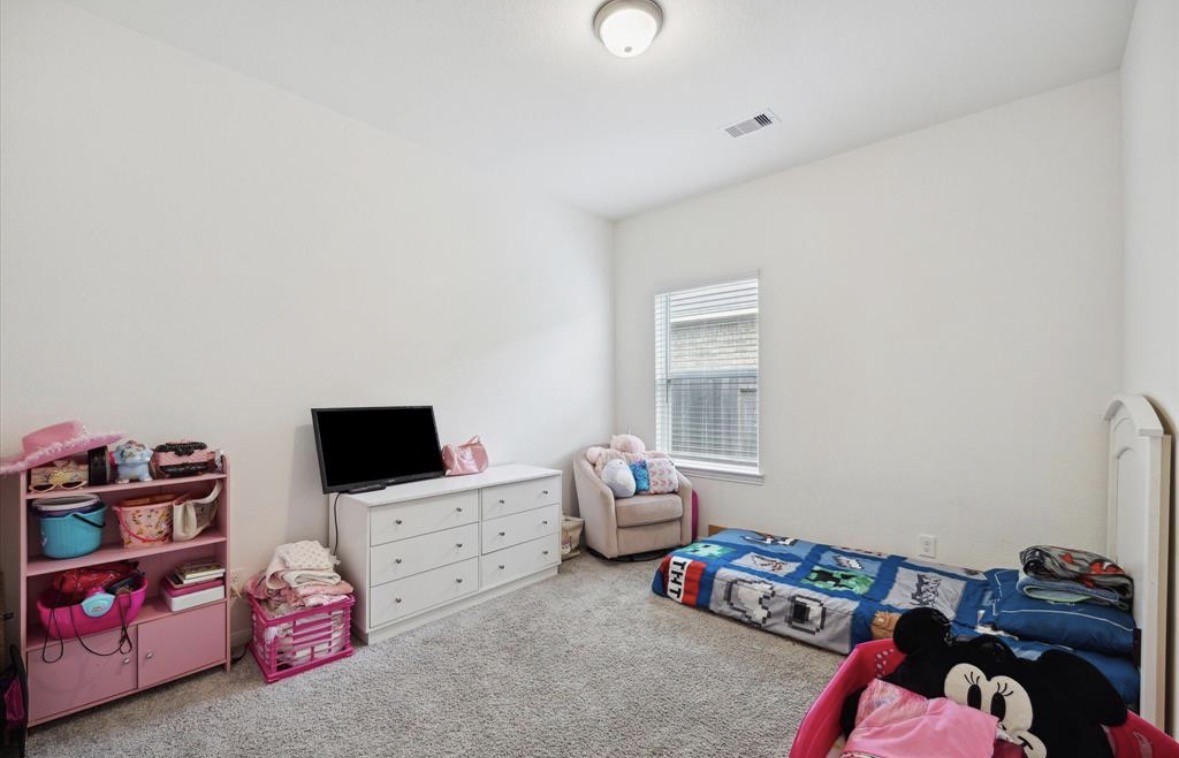 8711 Willet Street Property Photo 12