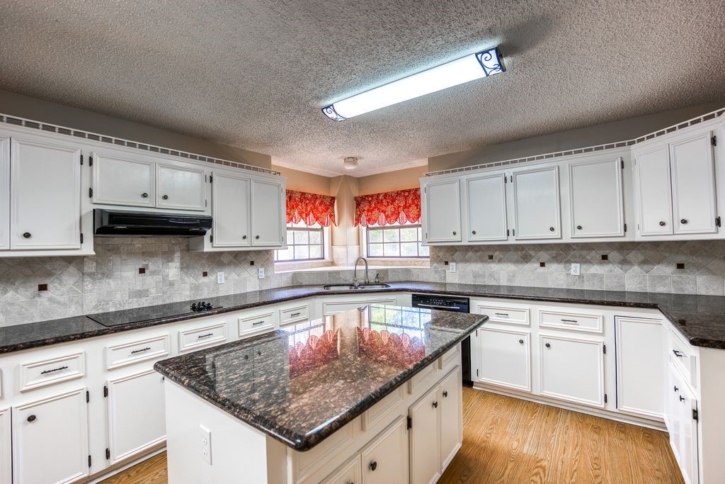 2299 Fm 2574 Property Photo 10
