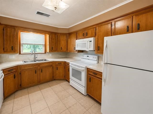 669 & 685 W Fm 1004 Property Photo 5