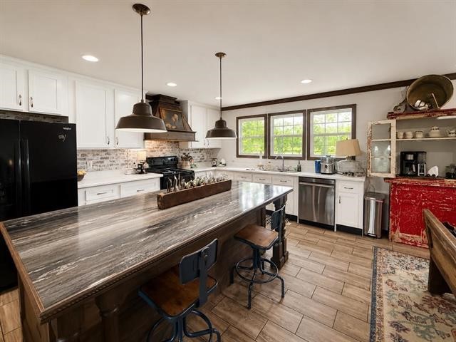 669 & 685 W Fm 1004 Property Photo 22