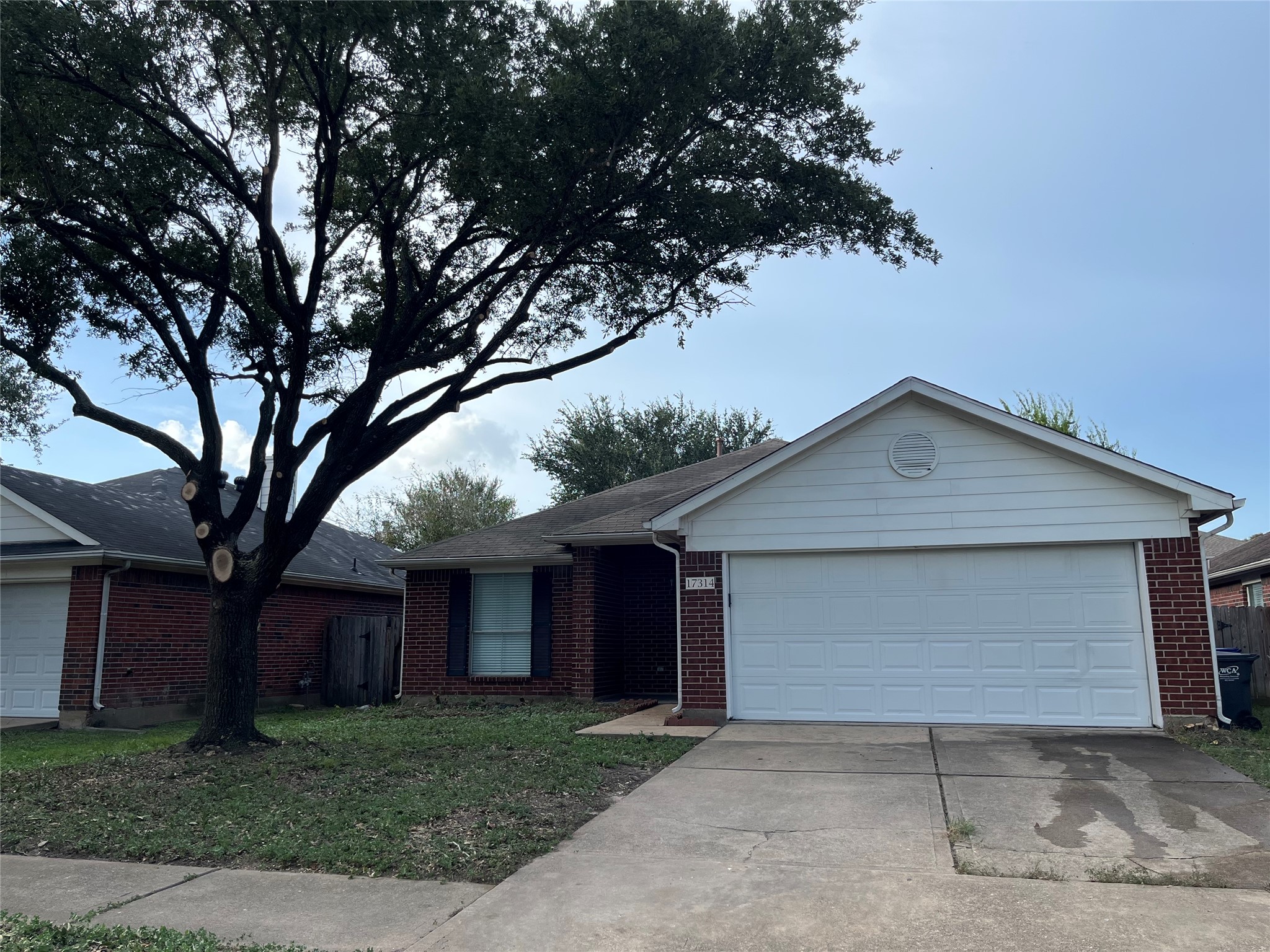17314 Glenmorris Drive Property Photo 1