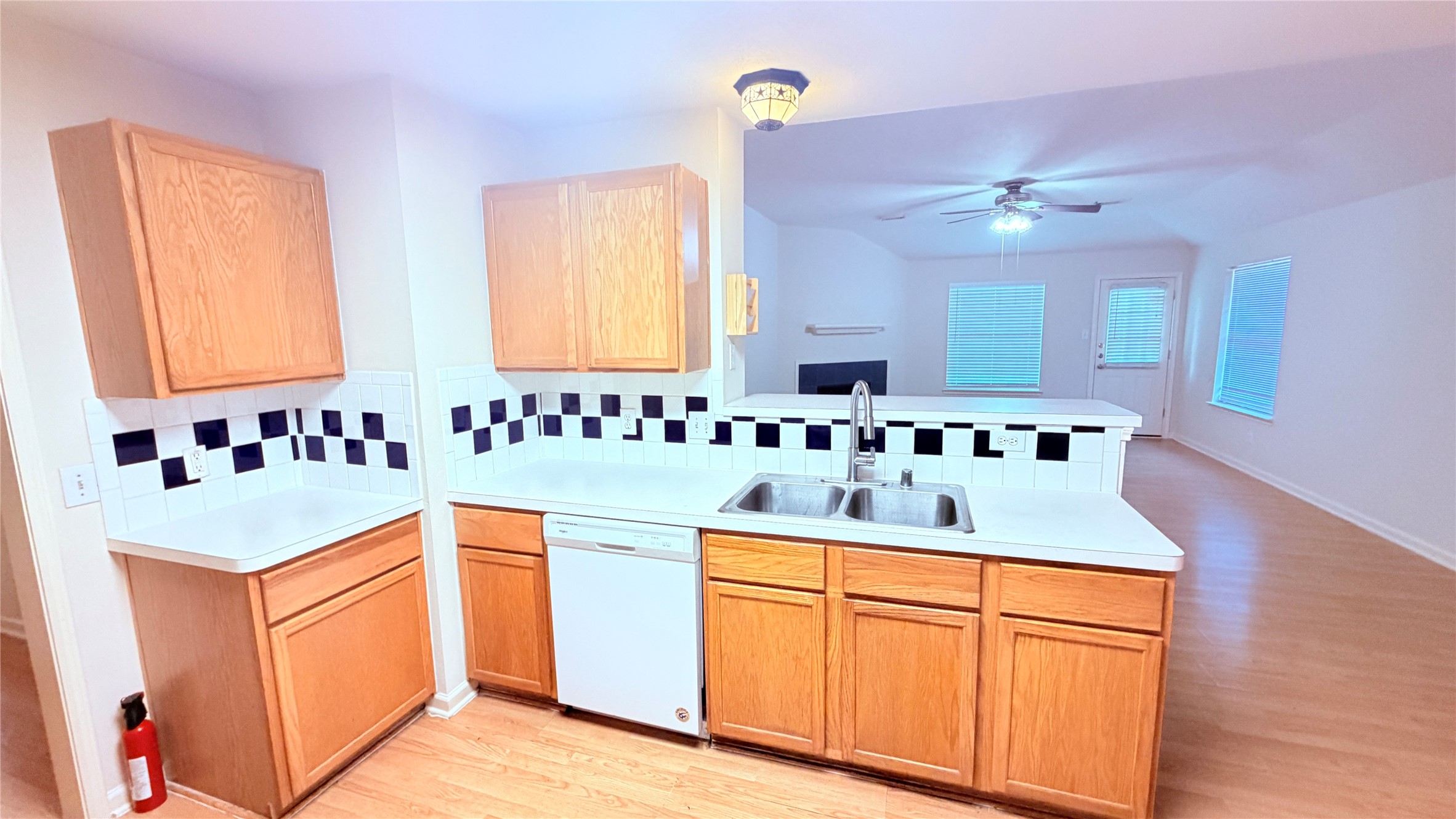 17314 Glenmorris Drive Property Photo 6